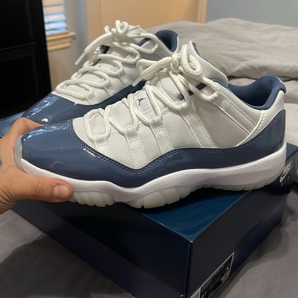 Jordan 11 retro lows - Picture 3 of 3